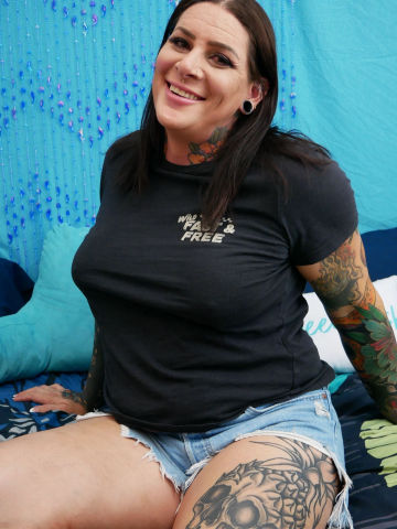 Stacy Lynn (she)